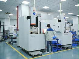 东昊精密：液态硅胶模具与精密注塑模具有何不同？
