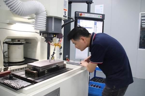 液态硅胶模具加工